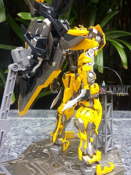 Astray Bee Frame